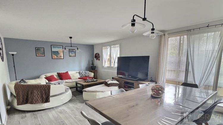 Ma-Cabane - Vente Appartement Six-Fours-les-Plages, 76 m²