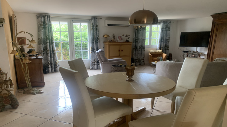 Ma-Cabane - Vente Appartement Six-Fours-les-Plages, 100 m²