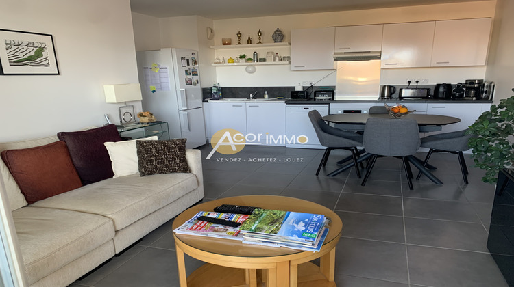 Ma-Cabane - Vente Appartement Six-Fours-les-Plages, 56 m²