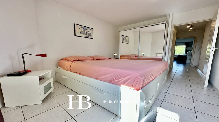 Ma-Cabane - Vente Appartement SIX FOURS LES PLAGES, 61 m²