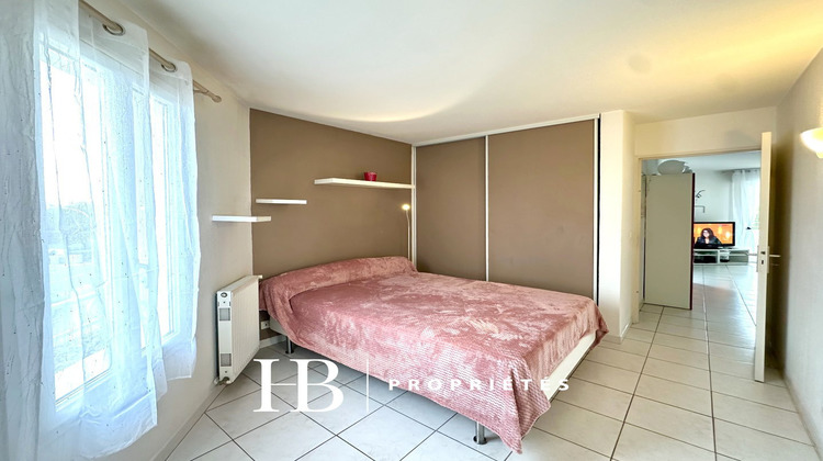 Ma-Cabane - Vente Appartement SIX FOURS LES PLAGES, 61 m²