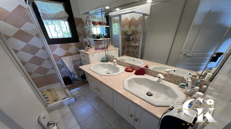 Ma-Cabane - Vente Appartement Six-Fours-les-Plages, 62 m²