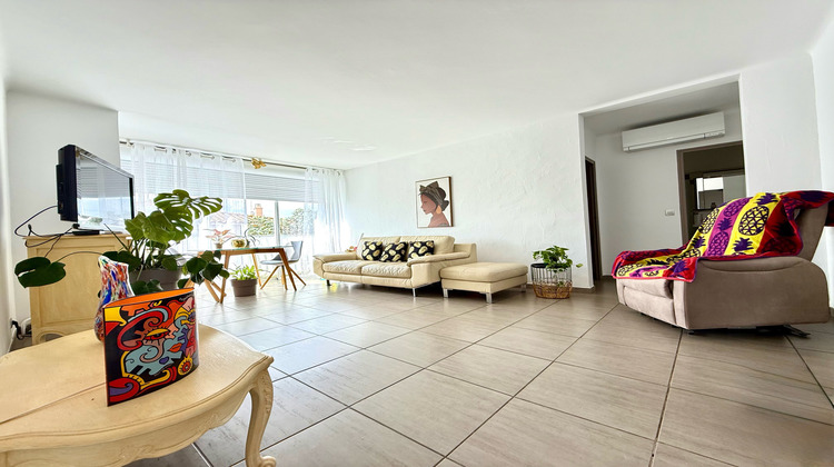 Ma-Cabane - Vente Appartement Six-Fours-les-Plages, 65 m²