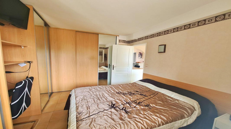 Ma-Cabane - Vente Appartement SIX FOURS LES PLAGES, 40 m²