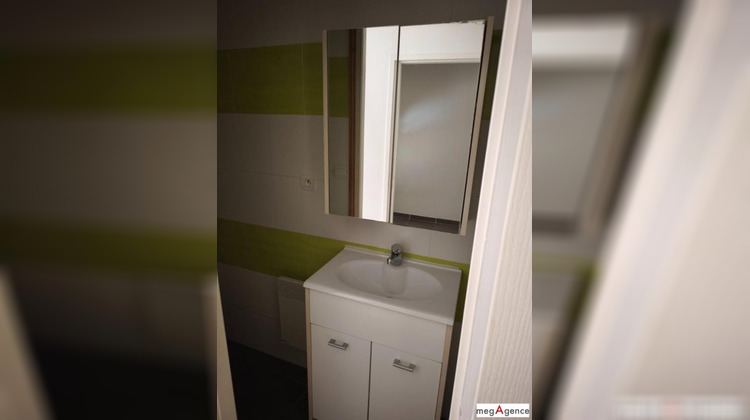 Ma-Cabane - Vente Appartement SIX FOURS LES PLAGES, 22 m²