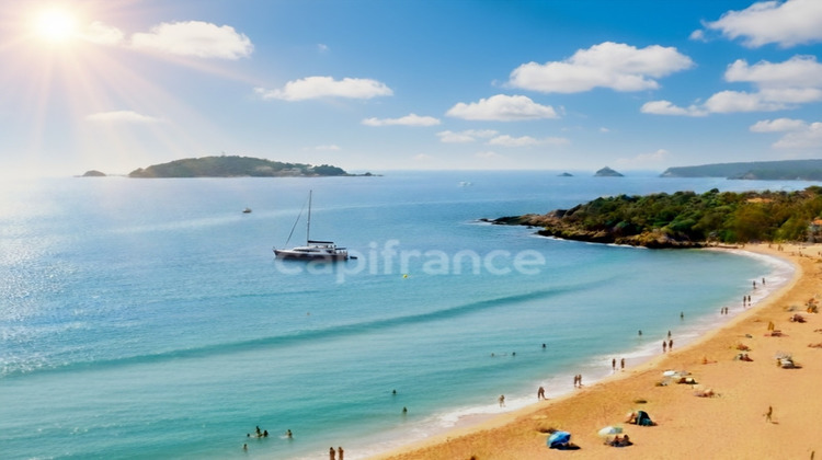 Ma-Cabane - Vente Appartement SIX FOURS LES PLAGES, 56 m²