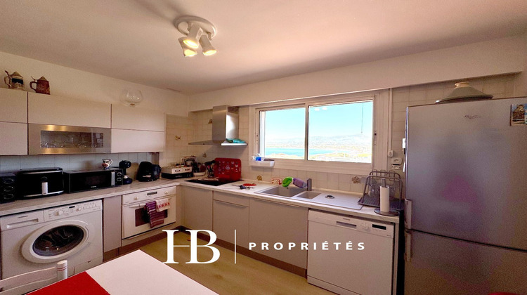 Ma-Cabane - Vente Appartement SIX FOURS LES PLAGES, 96 m²