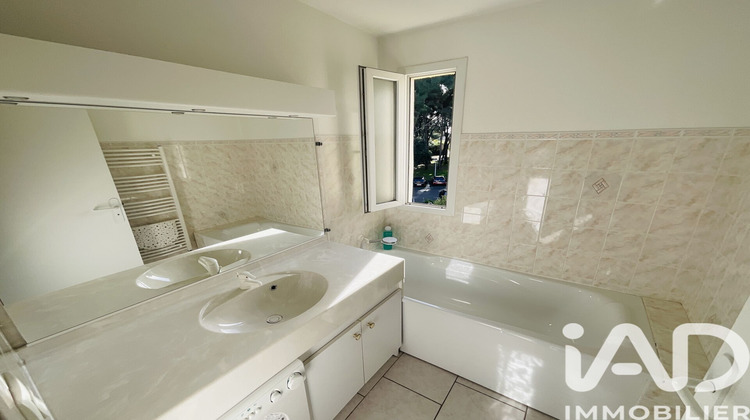 Ma-Cabane - Vente Appartement Six-Fours-les-Plages, 53 m²