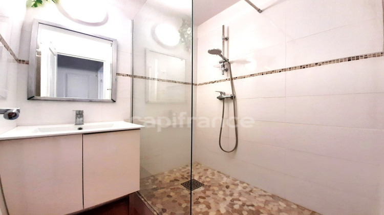 Ma-Cabane - Vente Appartement SIX FOURS LES PLAGES, 34 m²
