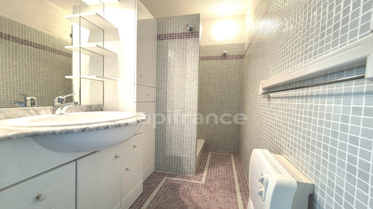 Ma-Cabane - Vente Appartement SIX FOURS LES PLAGES, 39 m²