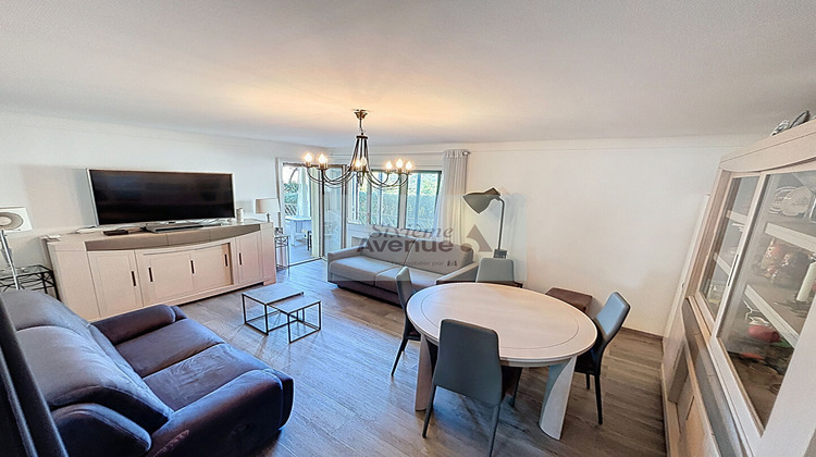Ma-Cabane - Vente Appartement SIX-FOURS-LES-PLAGES, 71 m²