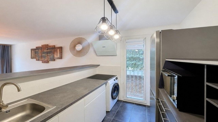 Ma-Cabane - Vente Appartement Six-Fours-les-Plages, 42 m²