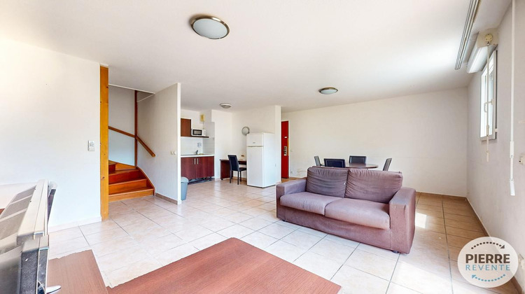 Ma-Cabane - Vente Appartement SIX FOURS LES PLAGES, 77 m²