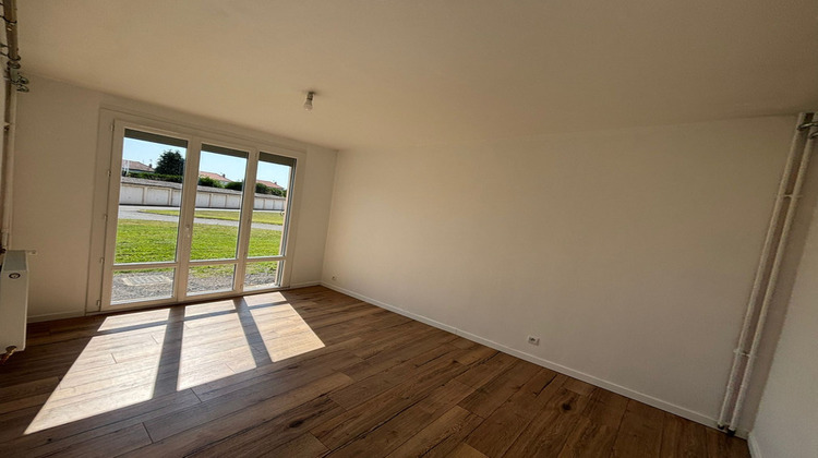 Ma-Cabane - Vente Appartement SOISSONS, 30 m²