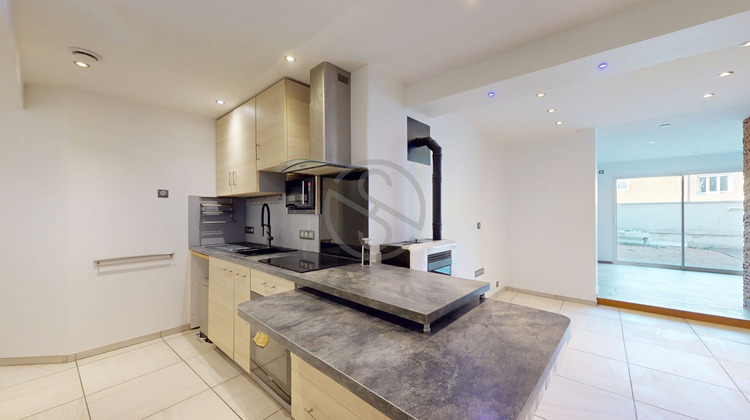 Ma-Cabane - Vente Appartement SOLAIZE, 83 m²