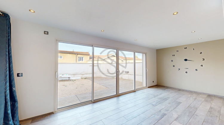 Ma-Cabane - Vente Appartement SOLAIZE, 83 m²