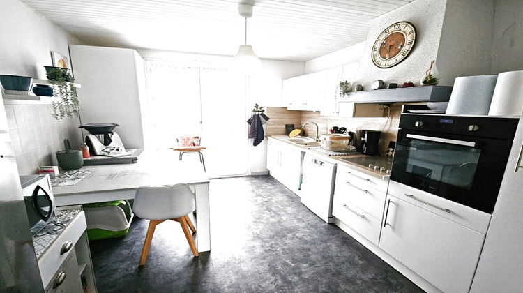 Ma-Cabane - Vente Appartement Solliès-Pont, 82 m²