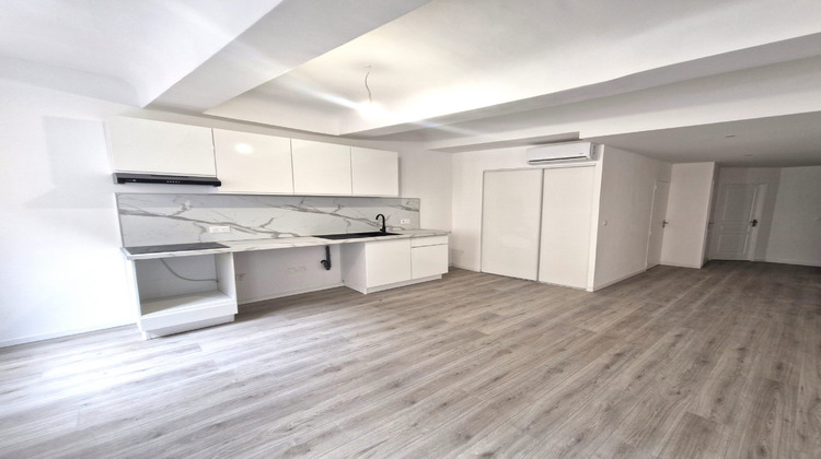 Ma-Cabane - Vente Appartement Solliès-Pont, 90 m²