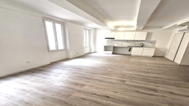 Ma-Cabane - Vente Appartement Solliès-Pont, 90 m²