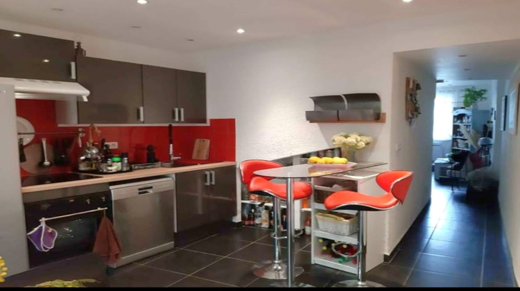 Ma-Cabane - Vente Appartement SOLLIES-PONT, 51 m²