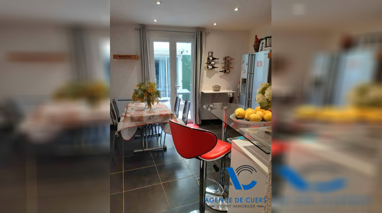 Ma-Cabane - Vente Appartement SOLLIES-PONT, 51 m²