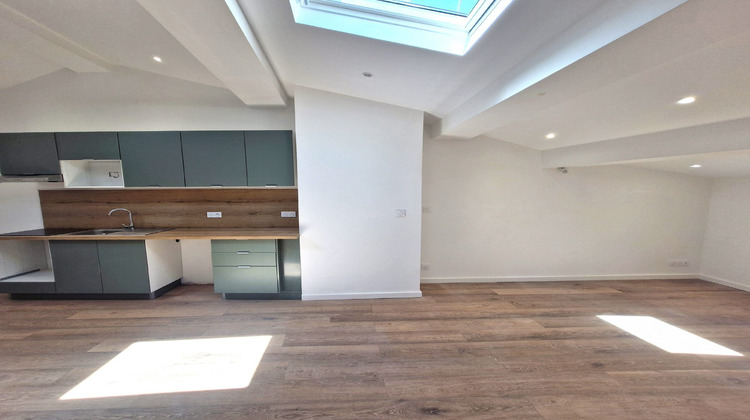 Ma-Cabane - Vente Appartement Solliès-Pont, 79 m²