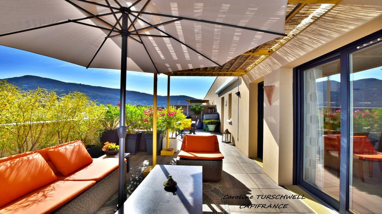 Ma-Cabane - Vente Appartement SOLLIES PONT, 65 m²
