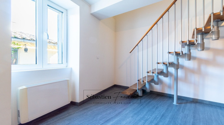 Ma-Cabane - Vente Appartement SOLLIES TOUCAS, 56 m²