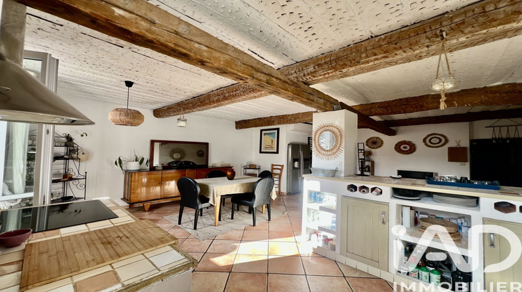 Ma-Cabane - Vente Appartement Solliès-Toucas, 82 m²