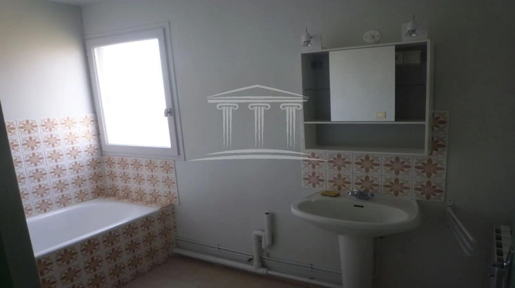 Ma-Cabane - Vente Appartement SORGUES, 33 m²