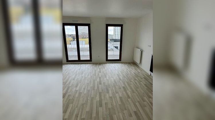 Ma-Cabane - Vente Appartement Stains, 76 m²