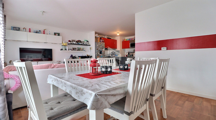 Ma-Cabane - Vente Appartement STAINS, 55 m²