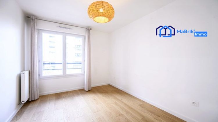 Ma-Cabane - Vente Appartement Suresnes, 67 m²