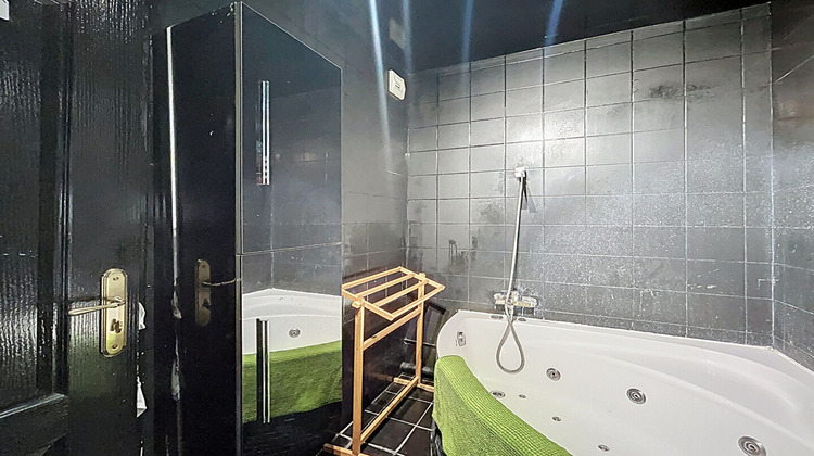 Ma-Cabane - Vente Appartement SURESNES, 42 m²