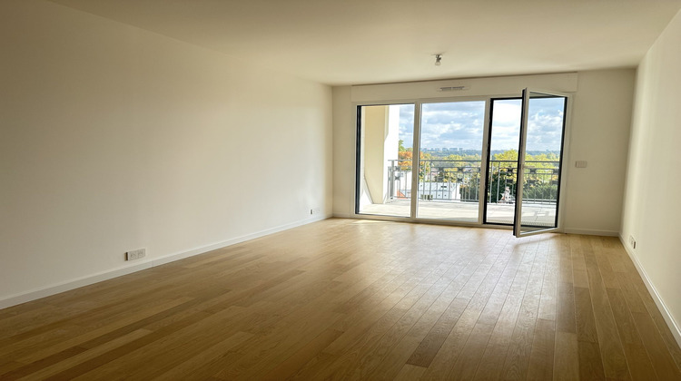 Ma-Cabane - Vente Appartement Suresnes, 68 m²