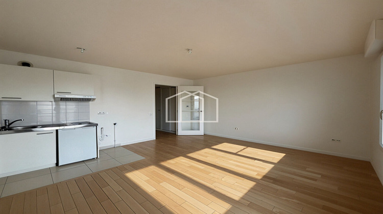 Ma-Cabane - Vente Appartement SURESNES, 27 m²