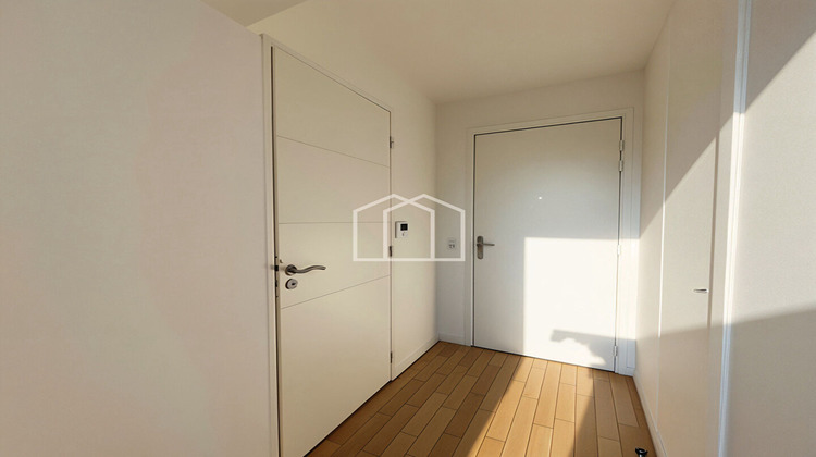 Ma-Cabane - Vente Appartement SURESNES, 27 m²