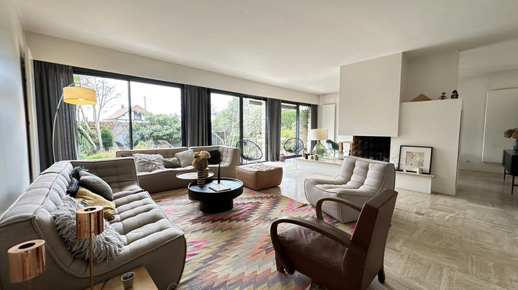 Ma-Cabane - Vente Appartement Suresnes, 216 m²