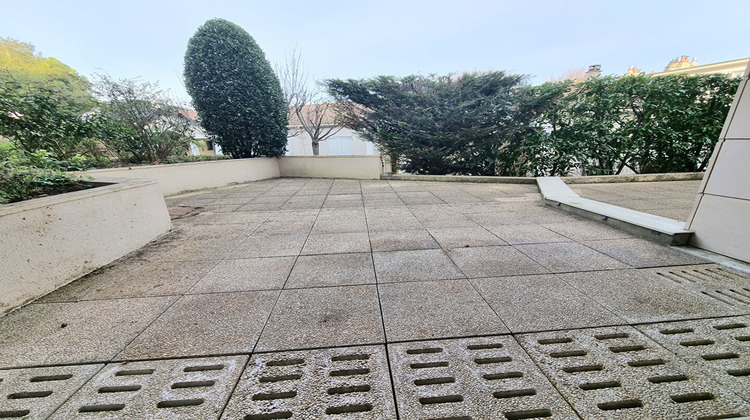 Ma-Cabane - Vente Appartement SURESNES, 71 m²