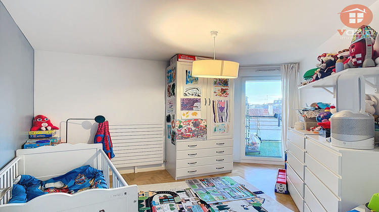 Ma-Cabane - Vente Appartement SURESNES, 80 m²