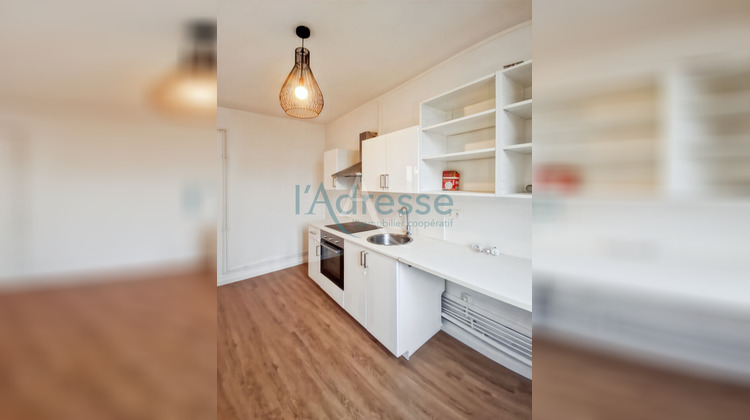 Ma-Cabane - Vente Appartement SURESNES, 61 m²
