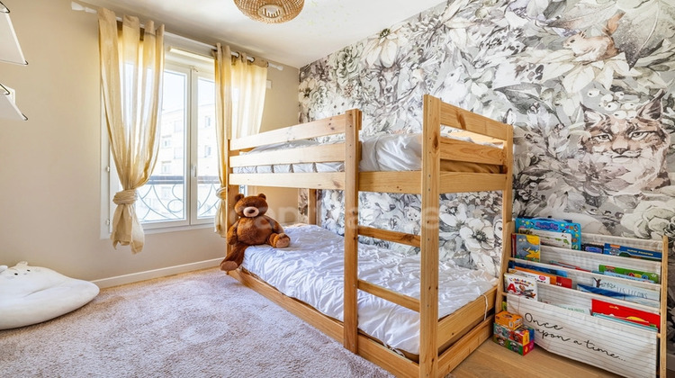 Ma-Cabane - Vente Appartement SURESNES, 59 m²