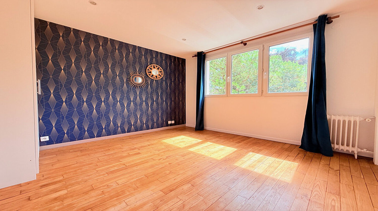 Ma-Cabane - Vente Appartement SURESNES, 81 m²