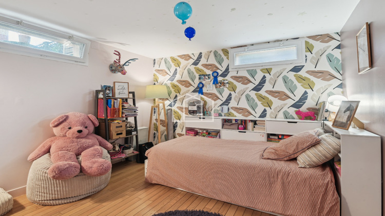 Ma-Cabane - Vente Appartement SURESNES, 119 m²