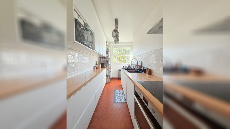 Ma-Cabane - Vente Appartement SURESNES, 61 m²