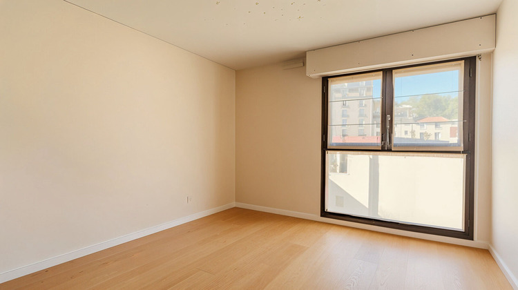 Ma-Cabane - Vente Appartement SURESNES, 88 m²