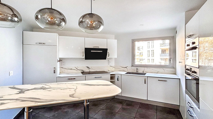 Ma-Cabane - Vente Appartement SURESNES, 80 m²