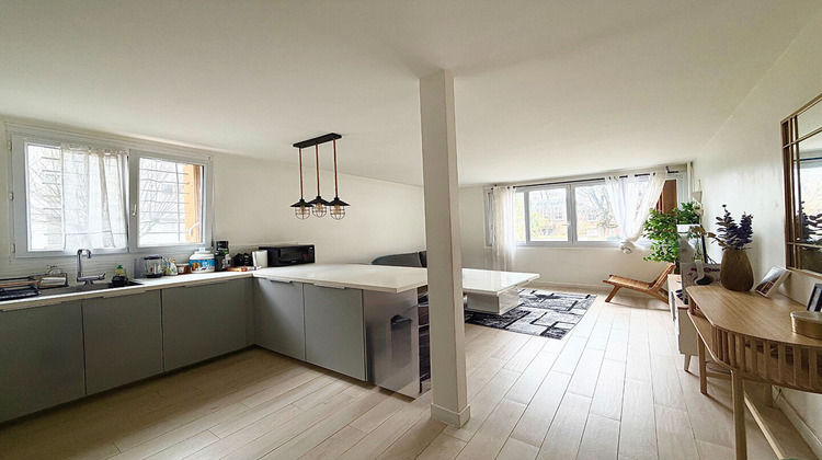 Ma-Cabane - Vente Appartement SURESNES, 56 m²