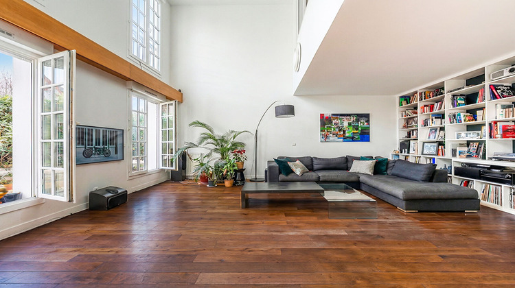 Ma-Cabane - Vente Appartement SURESNES, 176 m²