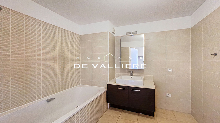 Ma-Cabane - Vente Appartement SURESNES, 62 m²